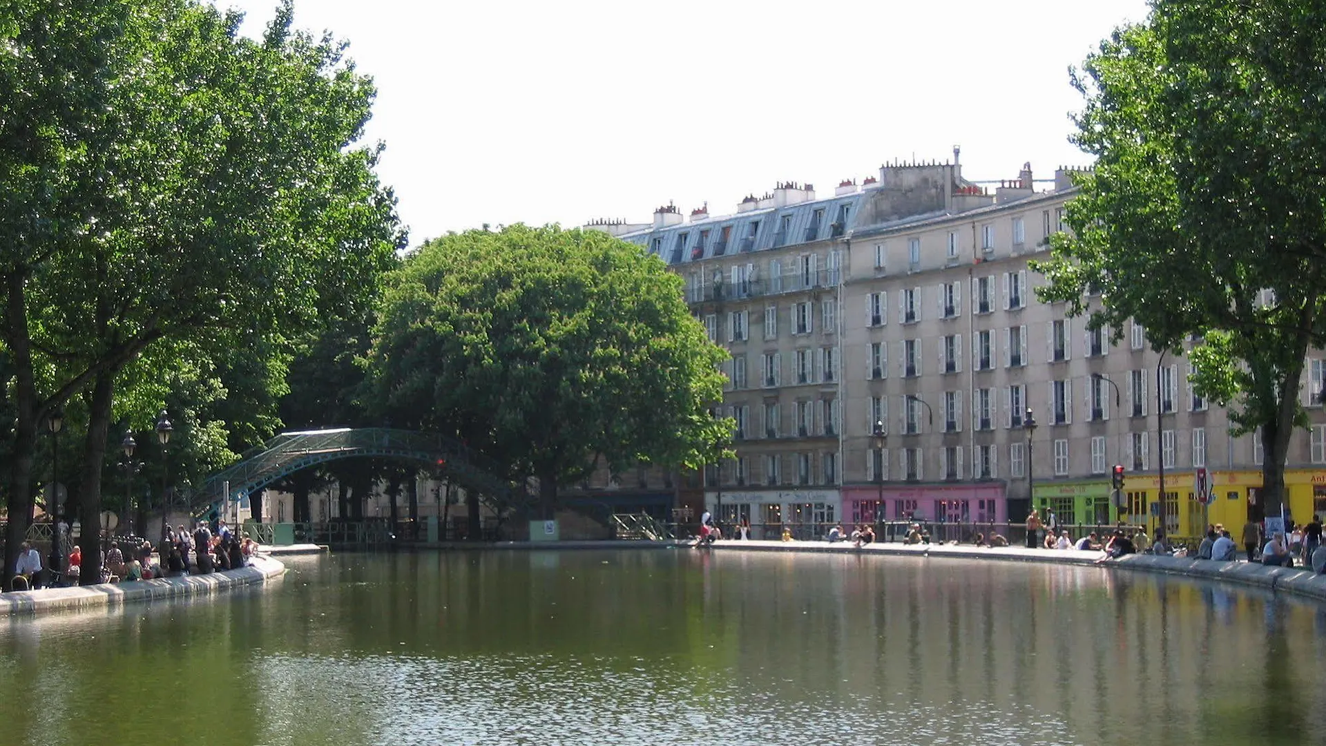 Ferney Republique Hotel *