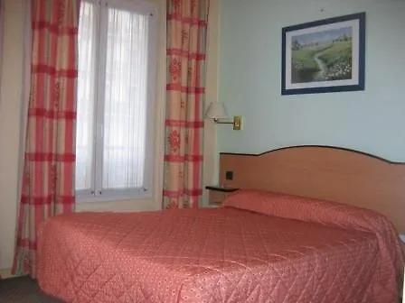Hotell Ferney Republique
